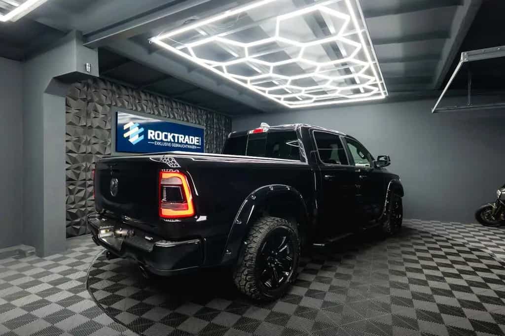 Dodge RAM 5.7 V8 HEMI 4x4 OFFROAD BLACK EDITION *19% 01/2020-photo-15