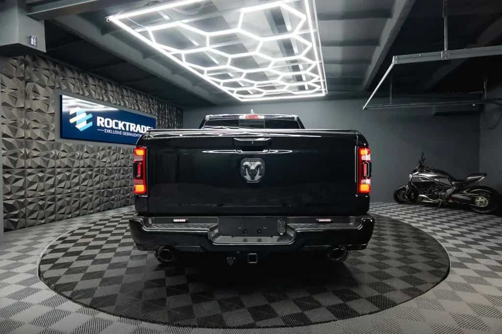 Dodge RAM 5.7 V8 HEMI 4x4 OFFROAD BLACK EDITION *19% 01/2020-photo-18