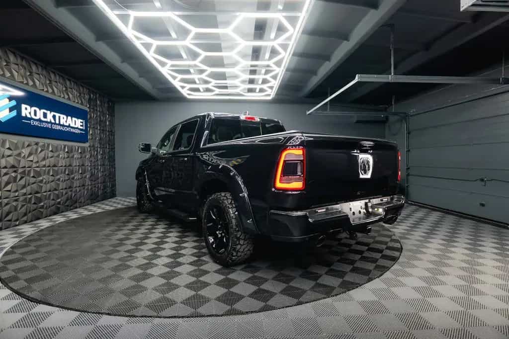 Dodge RAM 5.7 V8 HEMI 4x4 OFFROAD BLACK EDITION *19% 01/2020-photo-19