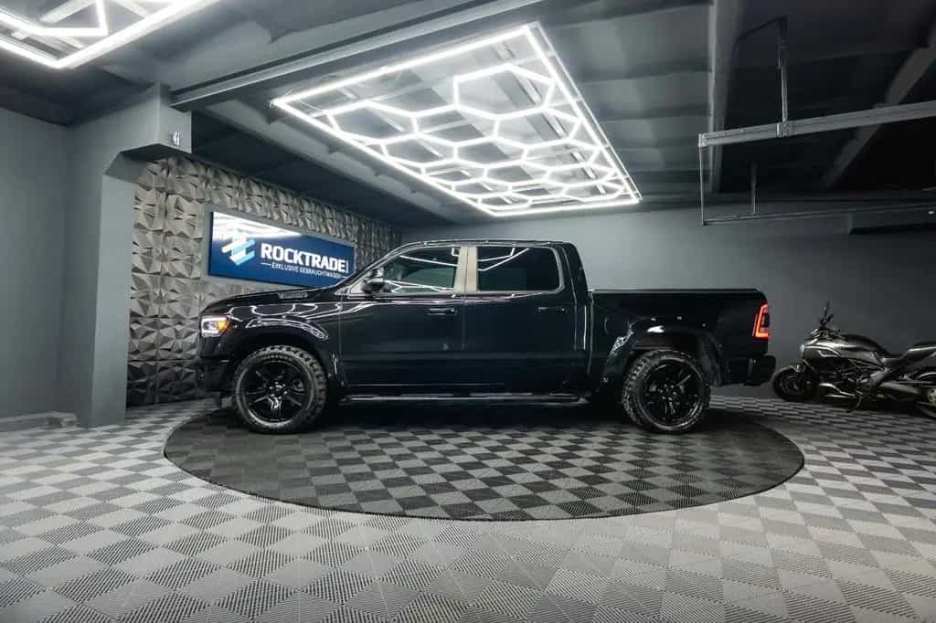 Dodge RAM 5.7 V8 HEMI 4x4 OFFROAD BLACK EDITION *19% 01/2020-photo-21