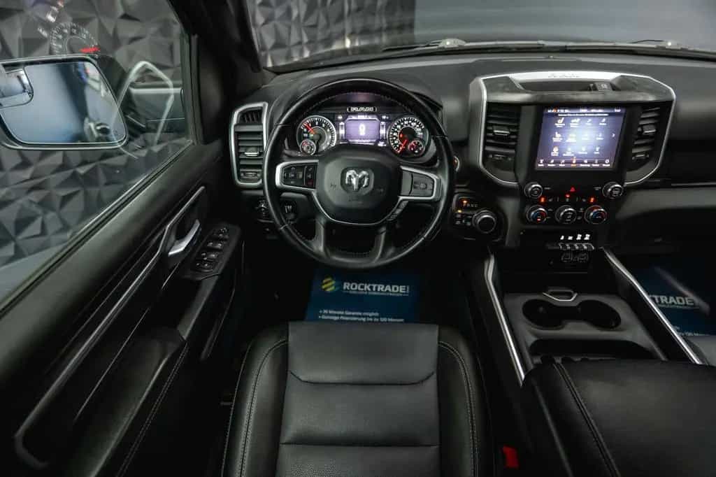 Dodge RAM 5.7 V8 HEMI 4x4 OFFROAD BLACK EDITION *19% 01/2020-photo-24