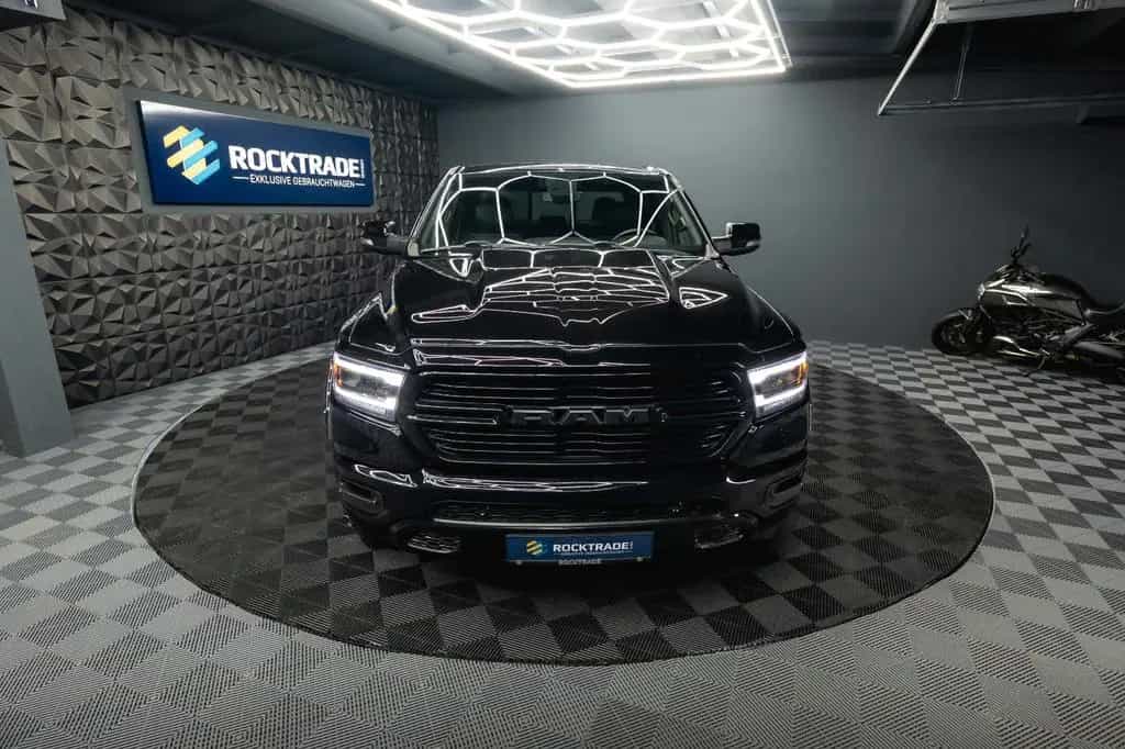 Dodge RAM 5.7 V8 HEMI 4x4 OFFROAD BLACK EDITION *19% 01/2020-photo-3