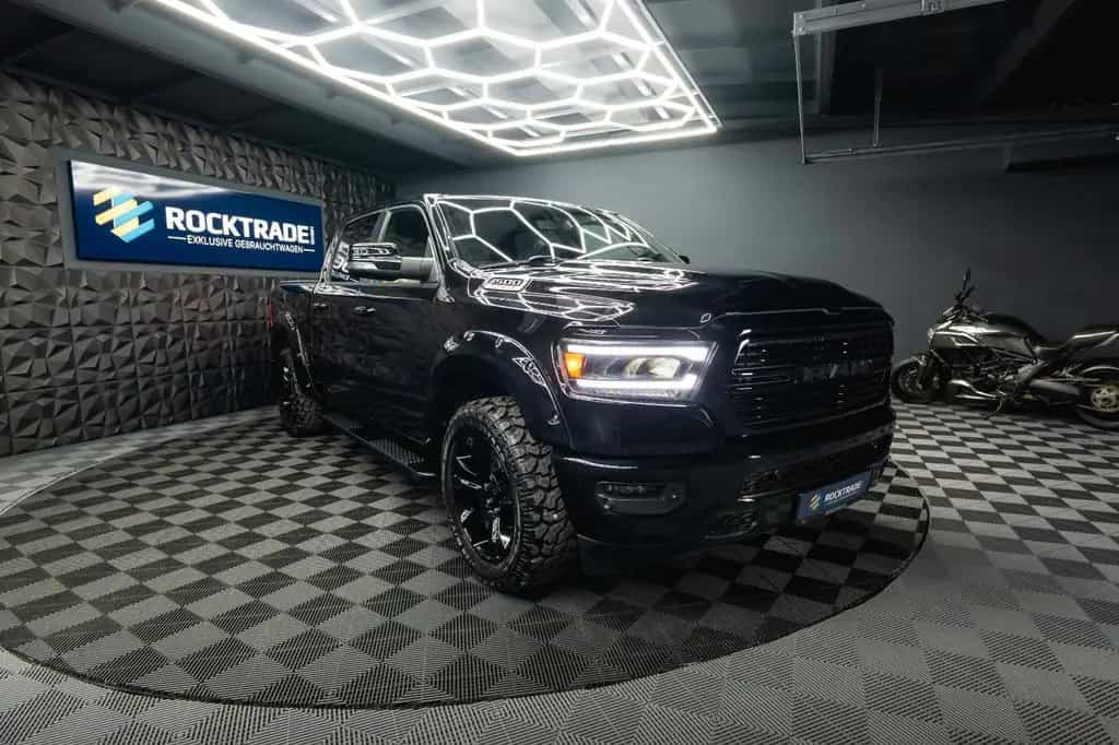 Dodge RAM 5.7 V8 HEMI 4x4 OFFROAD BLACK EDITION *19% 01/2020-photo-8