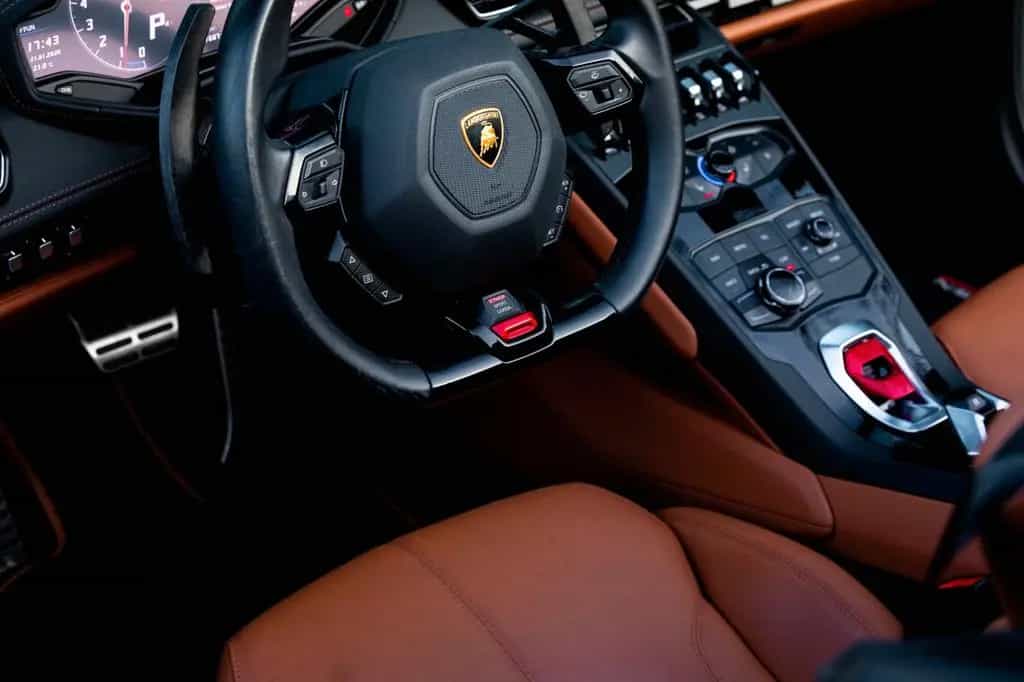 Lamborghini Huracán LP610-4 Spyder 07/2016-photo-32