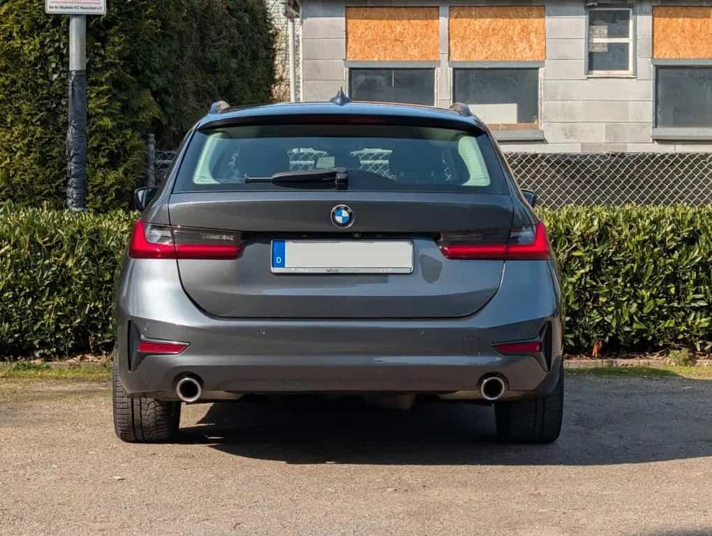 BMW 320 d xDrive Advantage + Live Cockpit LED SHZ KAM 02/2020-photo-4