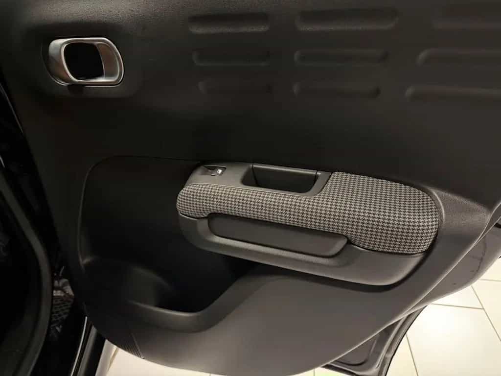 Citroën C3 Aircross PT Shine|AUT.|HUD|PANO|KEYLESS|KAM 11/2018-photo-31