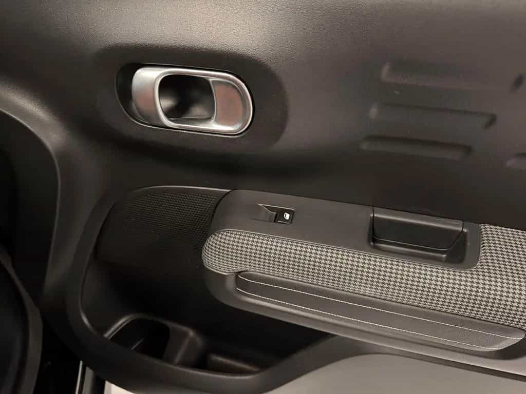 Citroën C3 Aircross PT Shine|AUT.|HUD|PANO|KEYLESS|KAM 11/2018-photo-33