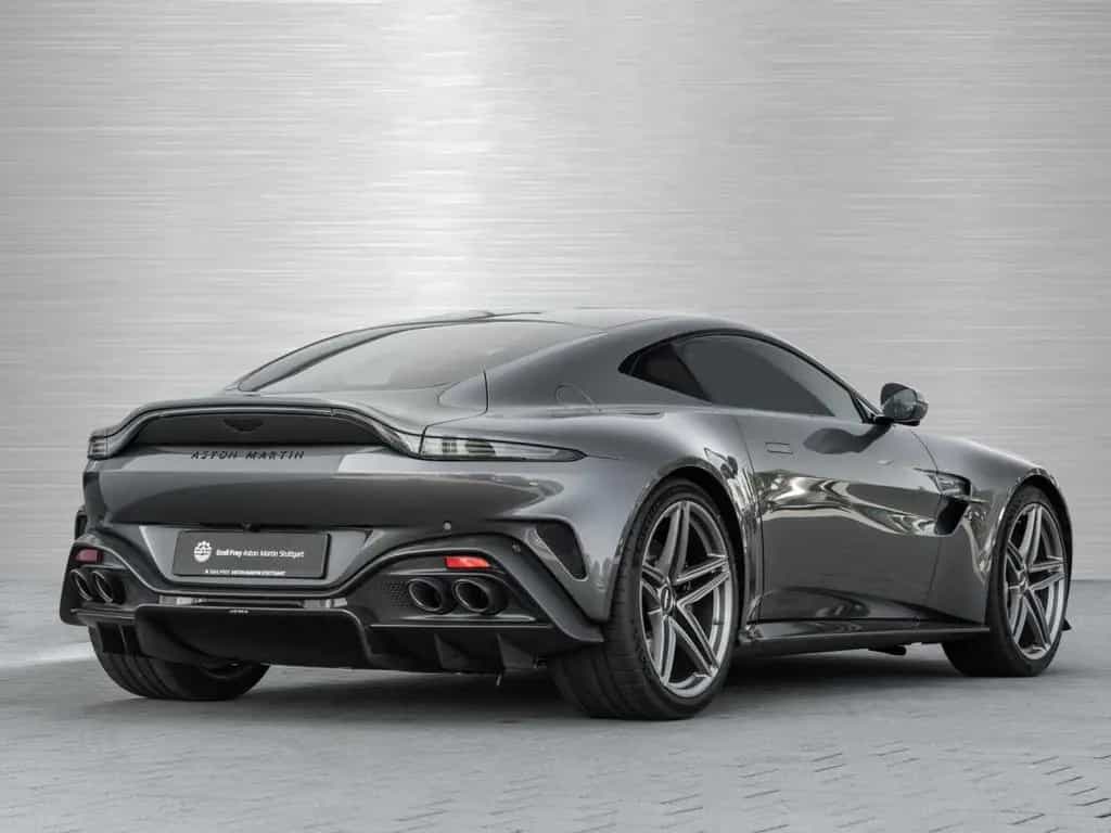 Aston Martin V8 Vantage 07/2025-photo-13