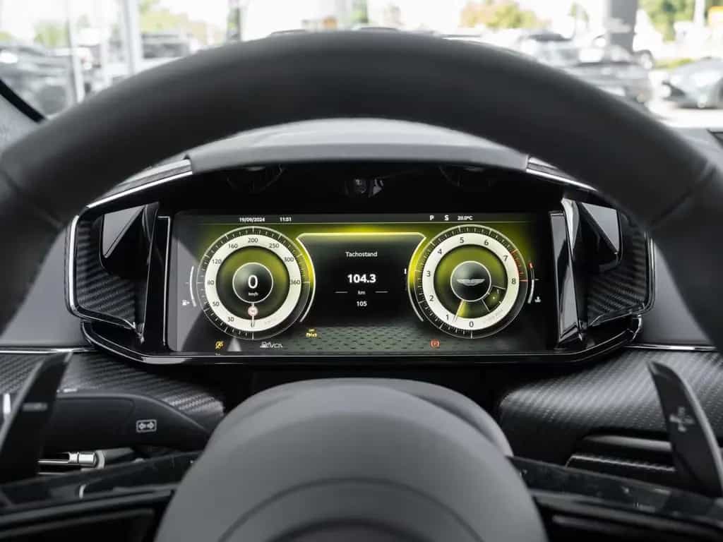 Aston Martin V8 Vantage 07/2025-photo-5
