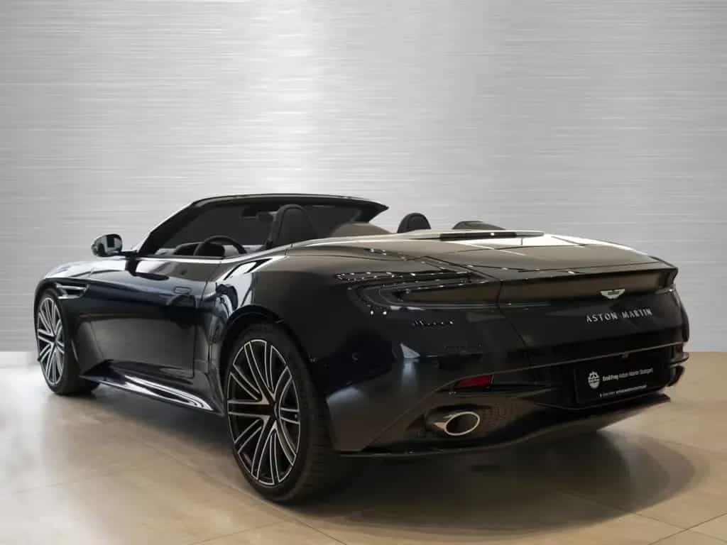 Aston Martin DB12 V8 Volante null-photo-1