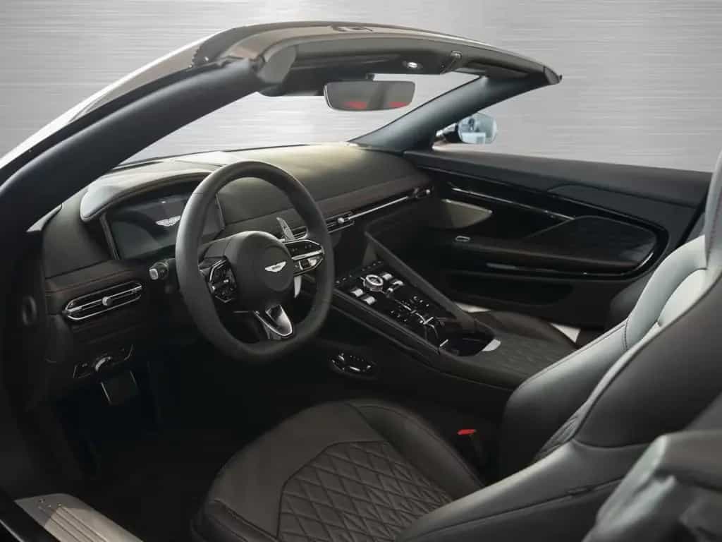 Aston Martin DB12 V8 Volante null-photo-2