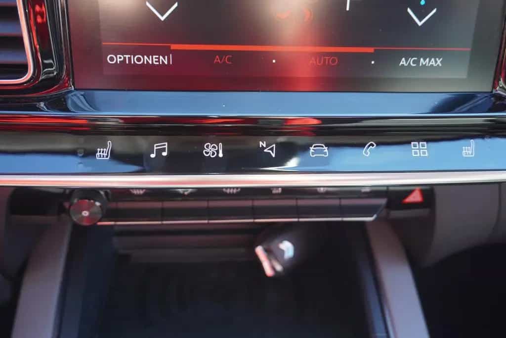 Citroën C5 Aircross 1.2 LED Navi ACC AHK Totwinkel SHZ 06/2020-photo-19