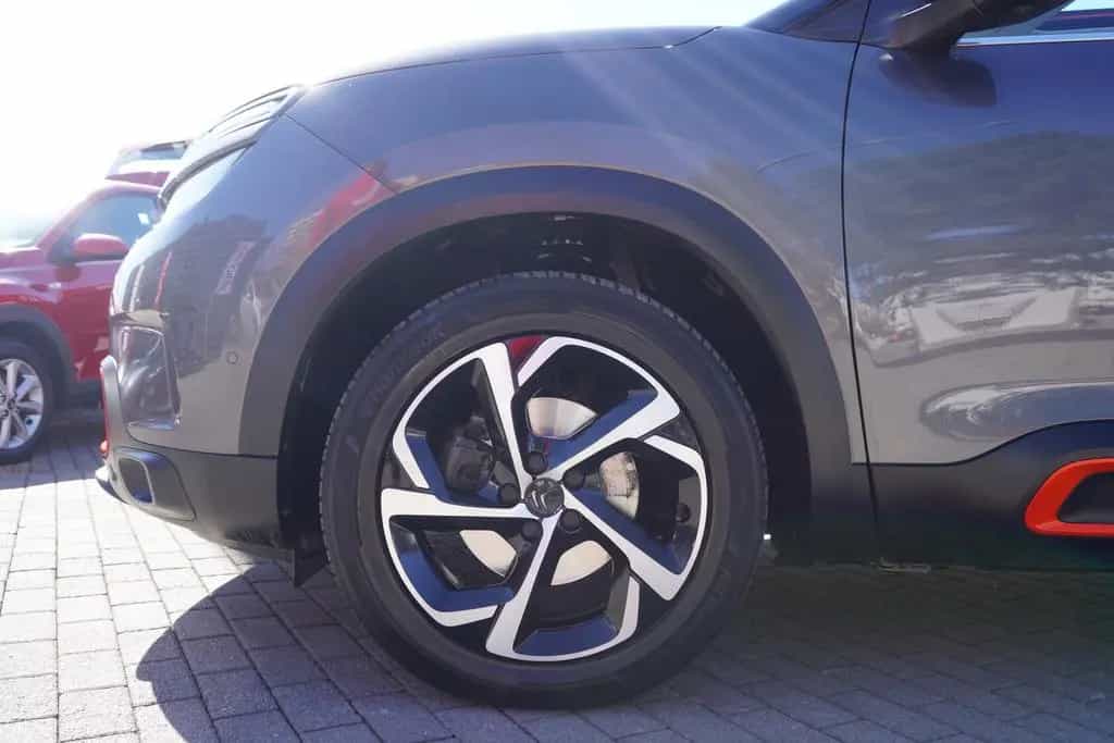 Citroën C5 Aircross 1.2 LED Navi ACC AHK Totwinkel SHZ 06/2020-photo-9