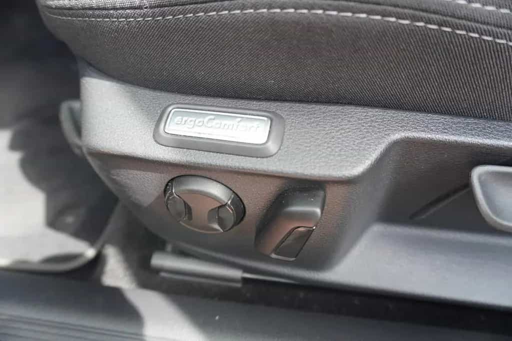 Volkswagen Passat Variant 1.5 TSI DSG Business LED ACC Navi 06/2020-photo-17