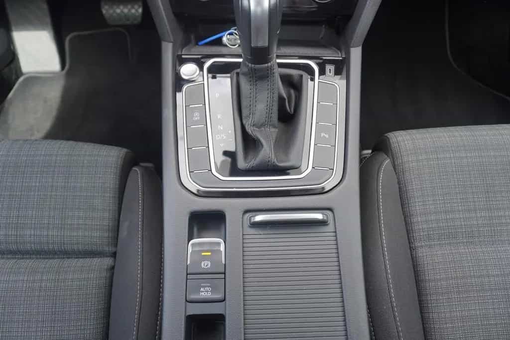 Volkswagen Passat Variant 1.5 TSI DSG Business LED ACC Navi 06/2020-photo-21