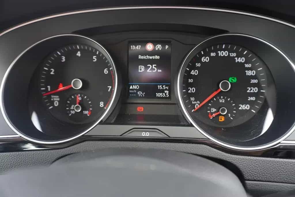 Volkswagen Passat Variant 1.5 TSI DSG Business LED ACC Navi 06/2020-photo-25