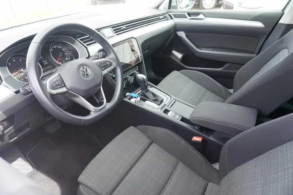 Volkswagen Passat Variant 1.5 TSI DSG Business LED ACC Navi 06/2020-photo-7