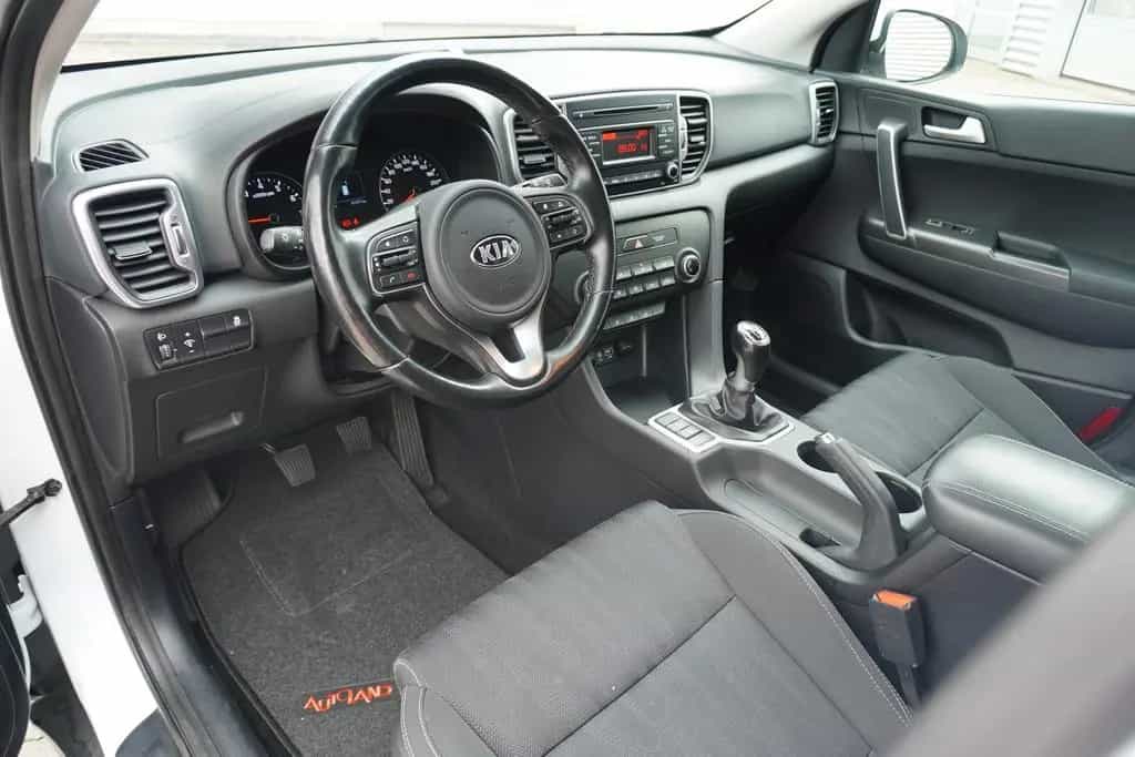 Kia Sportage 1.6 Edition 7 2WD Tempomat Sitzheizung 11/2017-photo-10