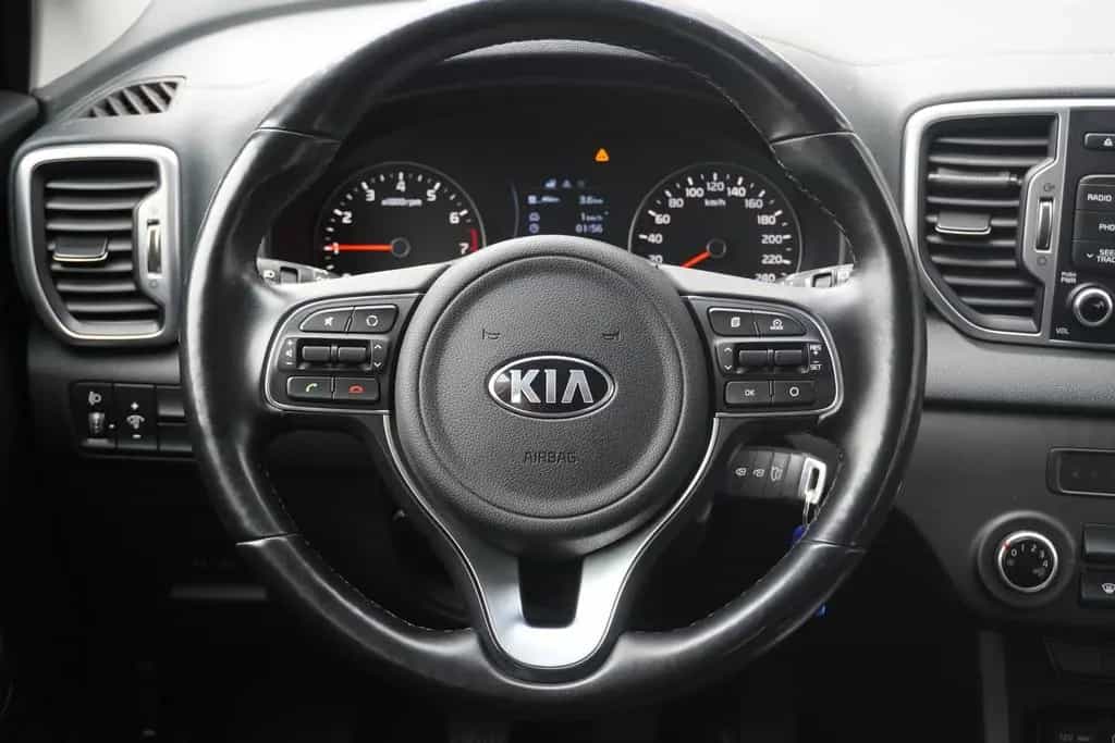 Kia Sportage 1.6 Edition 7 2WD Tempomat Sitzheizung 11/2017-photo-16