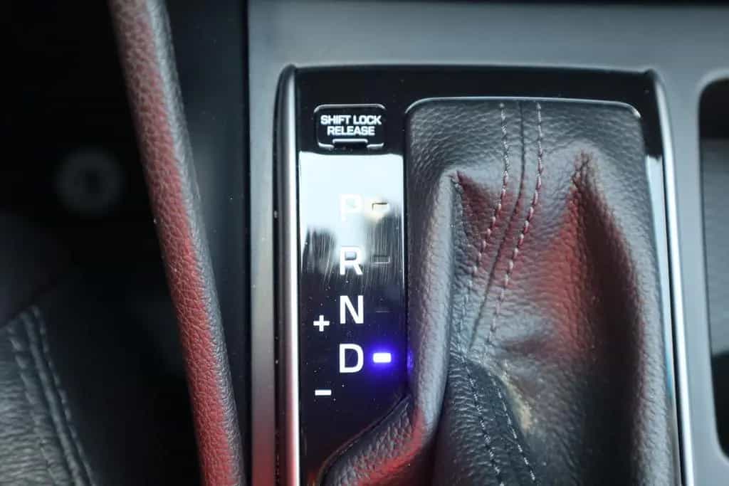 Hyundai TUCSON 1.6 T-GDI 4WD AWD Navi AHK Kamera Leder 05/2017-photo-25