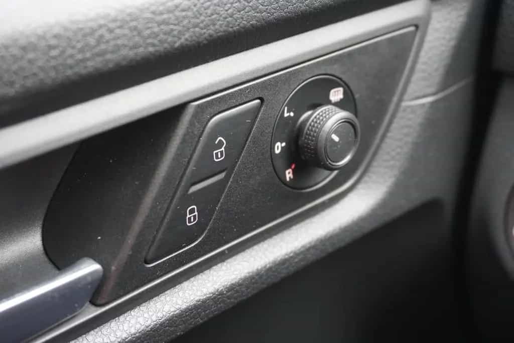 Volkswagen Caddy 1.4 16V TSI Bluetooth USB AUX 12/2019-photo-21