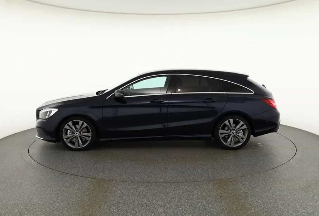 Mercedes-Benz CLA 250 SB 4Matic LED Kamera Navi Tempomat Leder 11/2017-photo-1