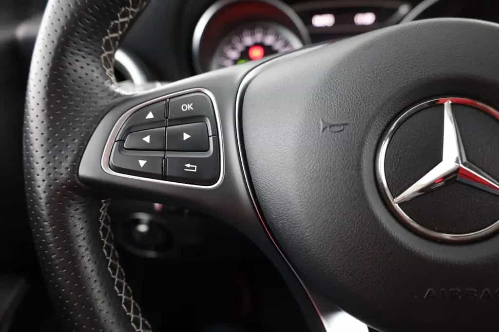 Mercedes-Benz CLA 250 SB 4Matic LED Kamera Navi Tempomat Leder 11/2017-photo-15
