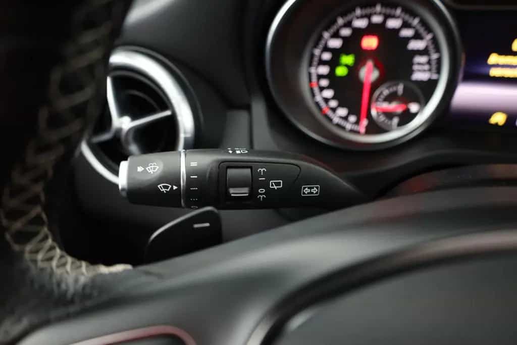 Mercedes-Benz CLA 250 SB 4Matic LED Kamera Navi Tempomat Leder 11/2017-photo-18