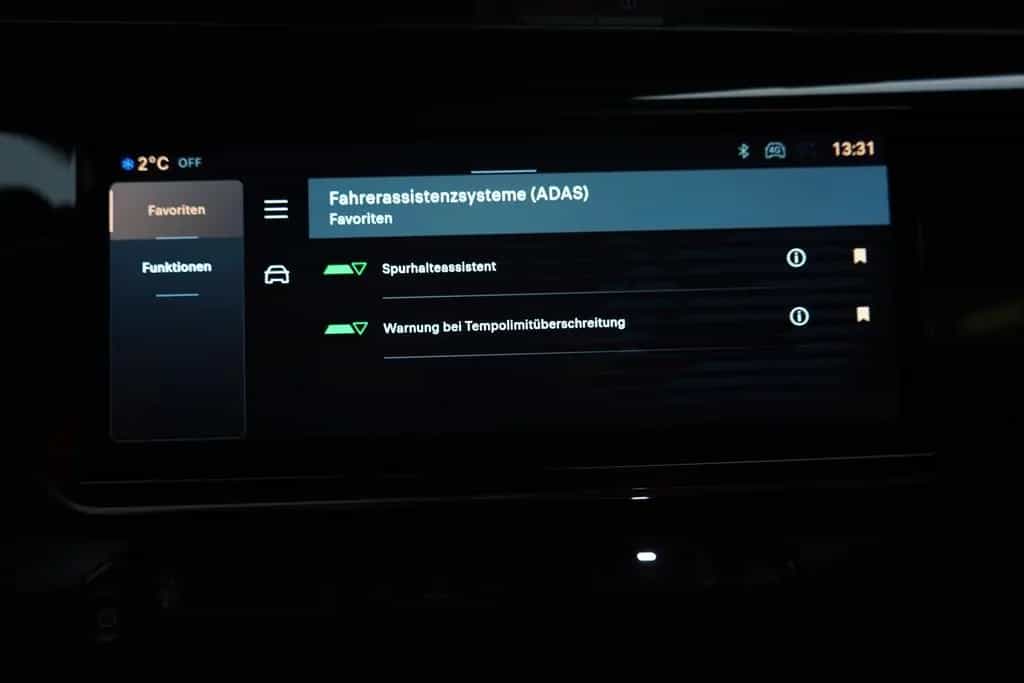 Alfa Romeo Junior Ibrida Speciale 1.2 VGT mHev Matrix ACC 06/2025-photo-15
