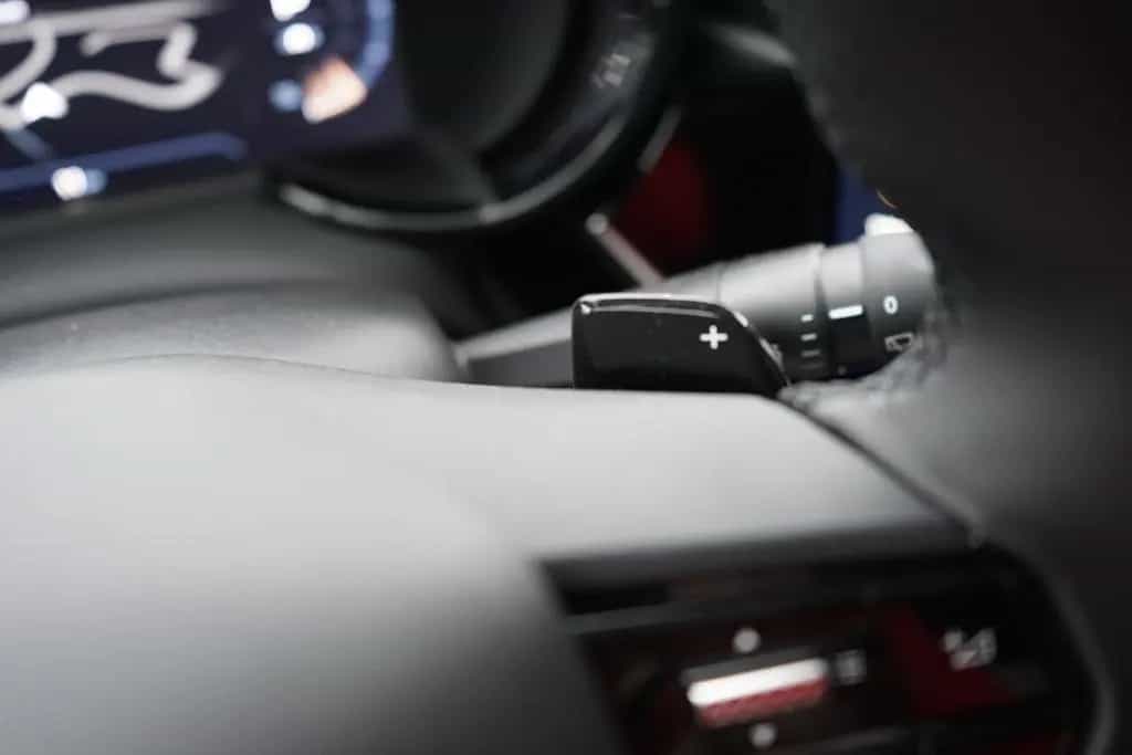 Alfa Romeo Junior Ibrida Speciale 1.2 VGT mHev Matrix ACC 06/2025-photo-28