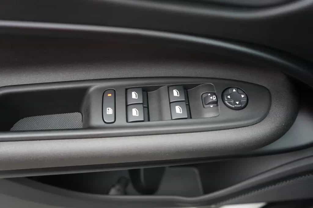 Alfa Romeo Junior Ibrida Speciale 1.2 VGT mHev Matrix ACC 06/2025-photo-30