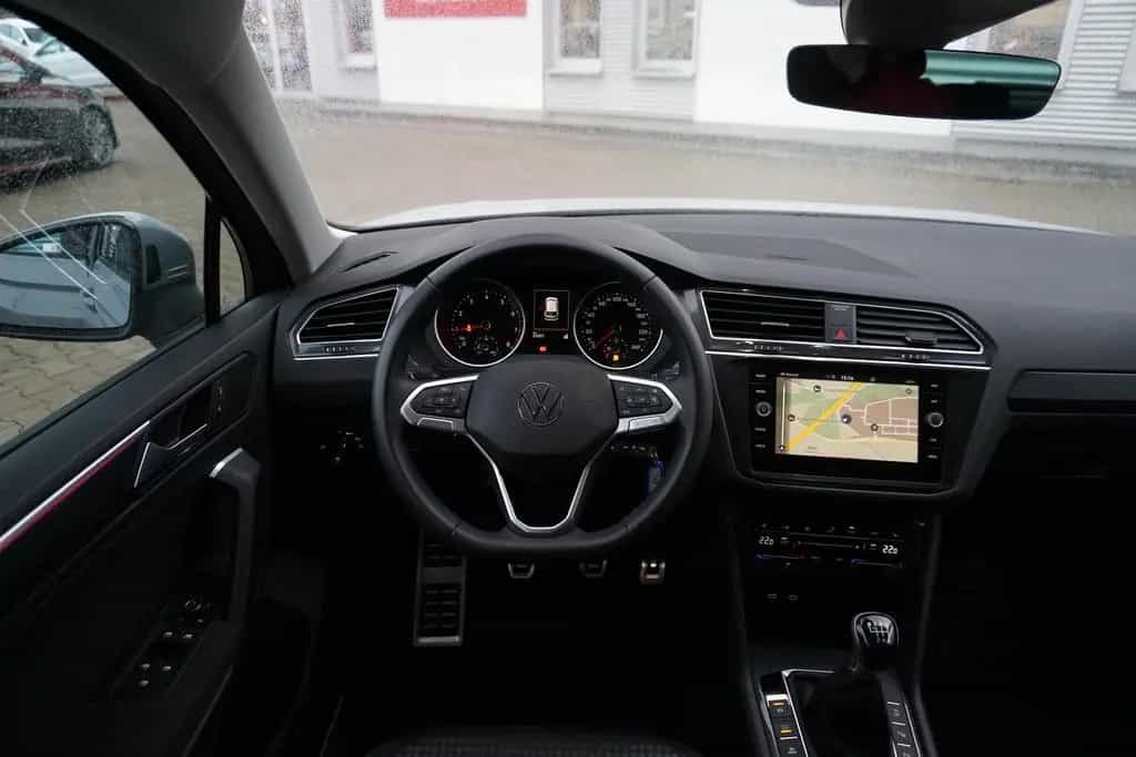 Volkswagen Tiguan 1.5 TSI United Navi LED AHK ACC PDC DAB 01/2021-photo-10