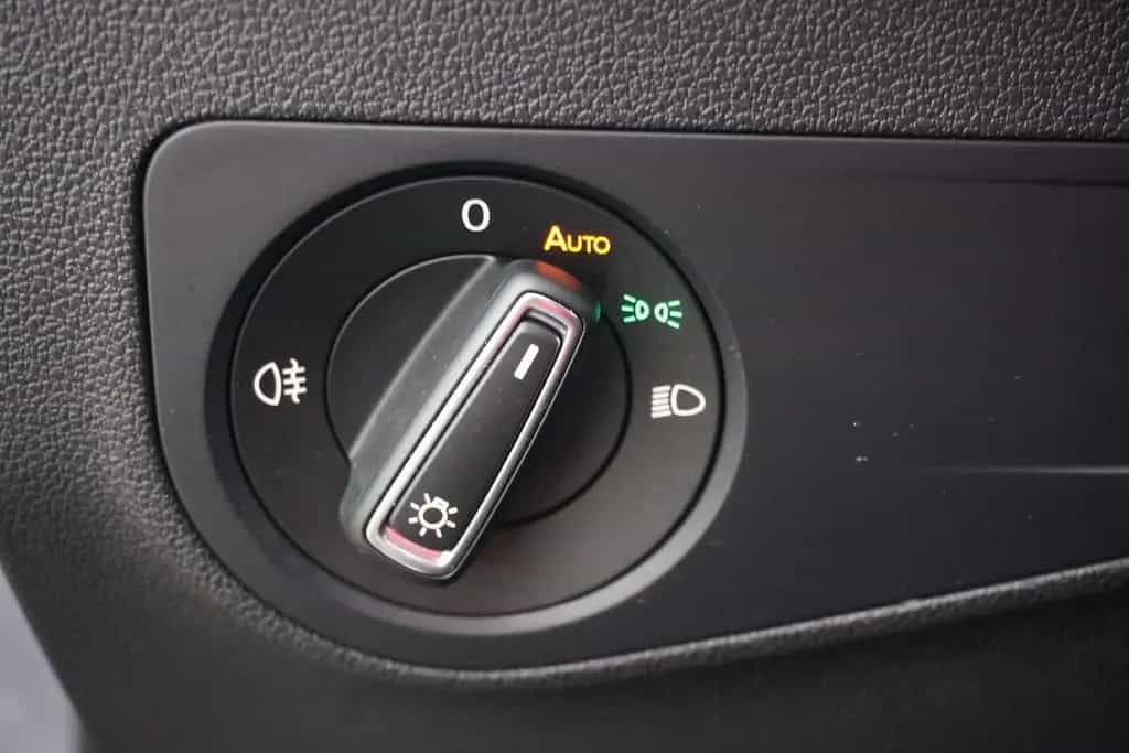 Volkswagen Tiguan 1.5 TSI United Navi LED AHK ACC PDC DAB 01/2021-photo-16