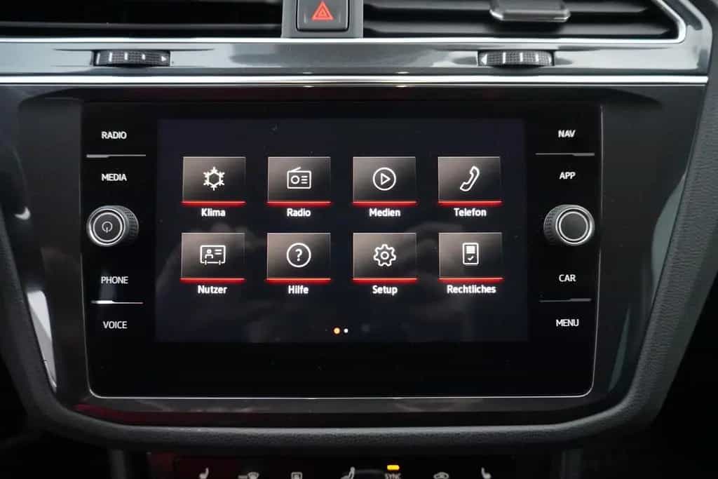 Volkswagen Tiguan 1.5 TSI United Navi LED AHK ACC PDC DAB 01/2021-photo-19