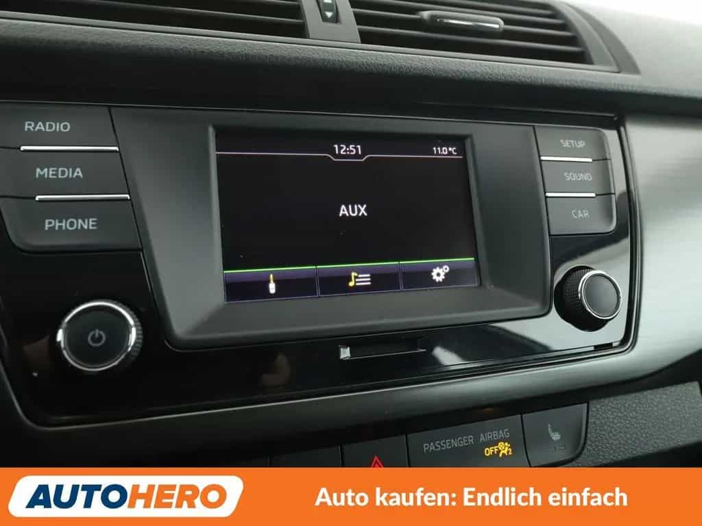 Skoda Fabia 1.0 TSI Style*TEMPO*PDC*SHZ*KLIMA* 08/2018-photo-19