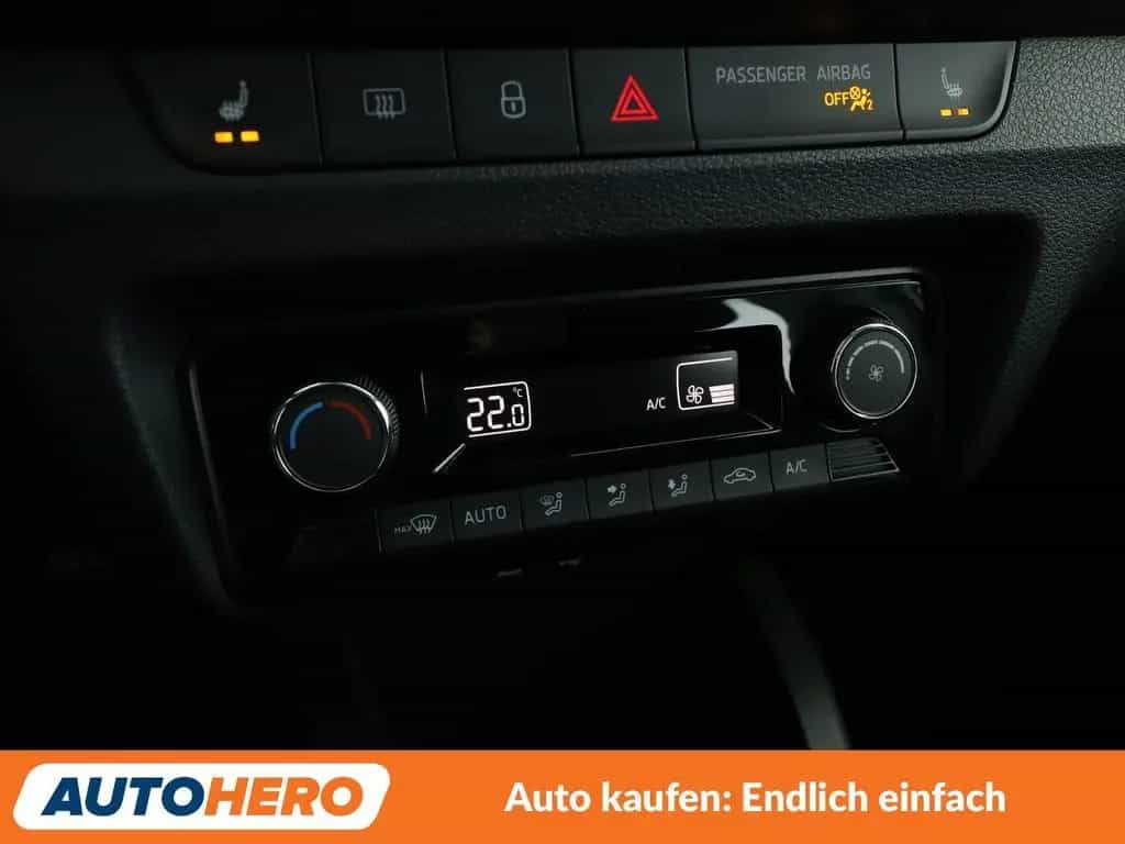 Skoda Fabia 1.0 TSI Style*TEMPO*PDC*SHZ*KLIMA* 08/2018-photo-20