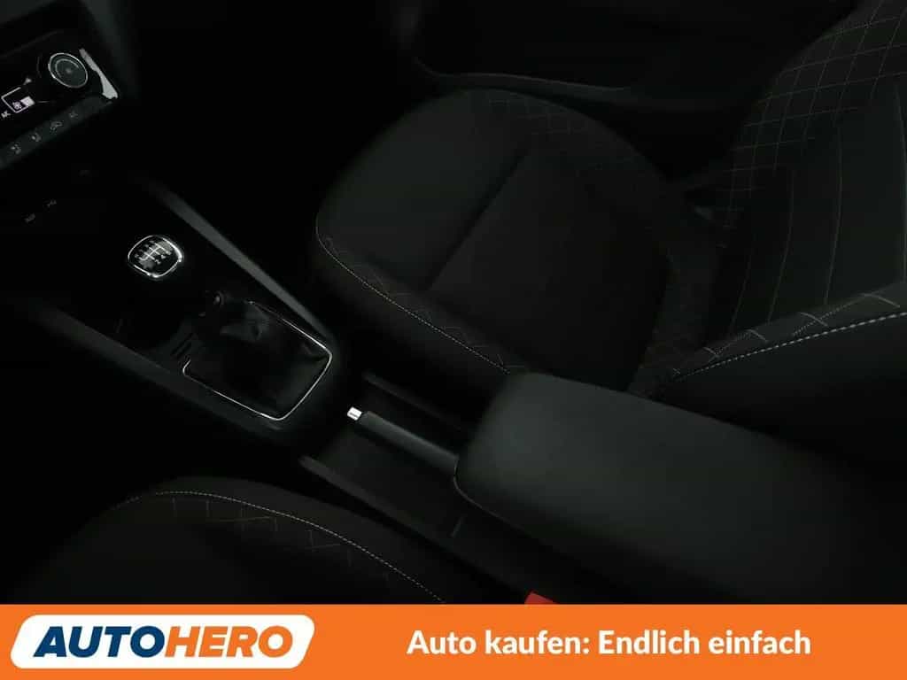 Skoda Fabia 1.0 TSI Style*TEMPO*PDC*SHZ*KLIMA* 08/2018-photo-21
