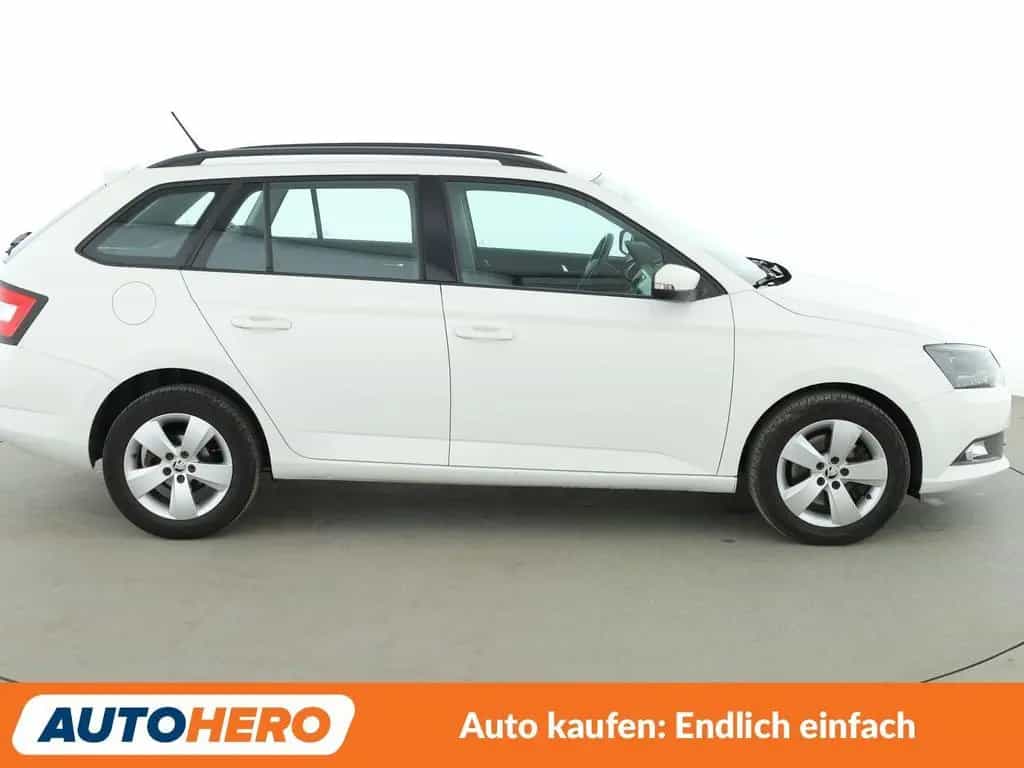 Skoda Fabia 1.0 TSI Style*TEMPO*PDC*SHZ*KLIMA* 08/2018-photo-4