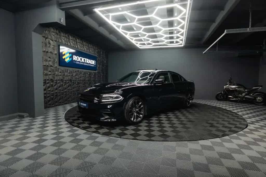 Dodge Charger 5.7 V8 HEMI R/T DAYTONA Performance 09/2022-photo-1