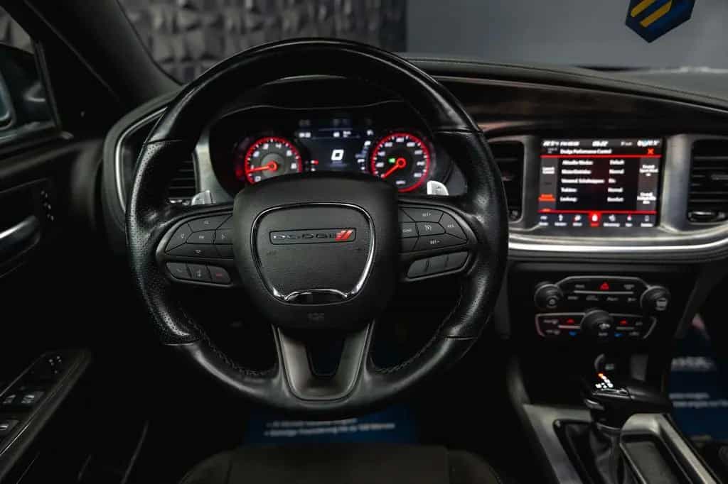 Dodge Charger 5.7 V8 HEMI R/T DAYTONA Performance 09/2022-photo-28