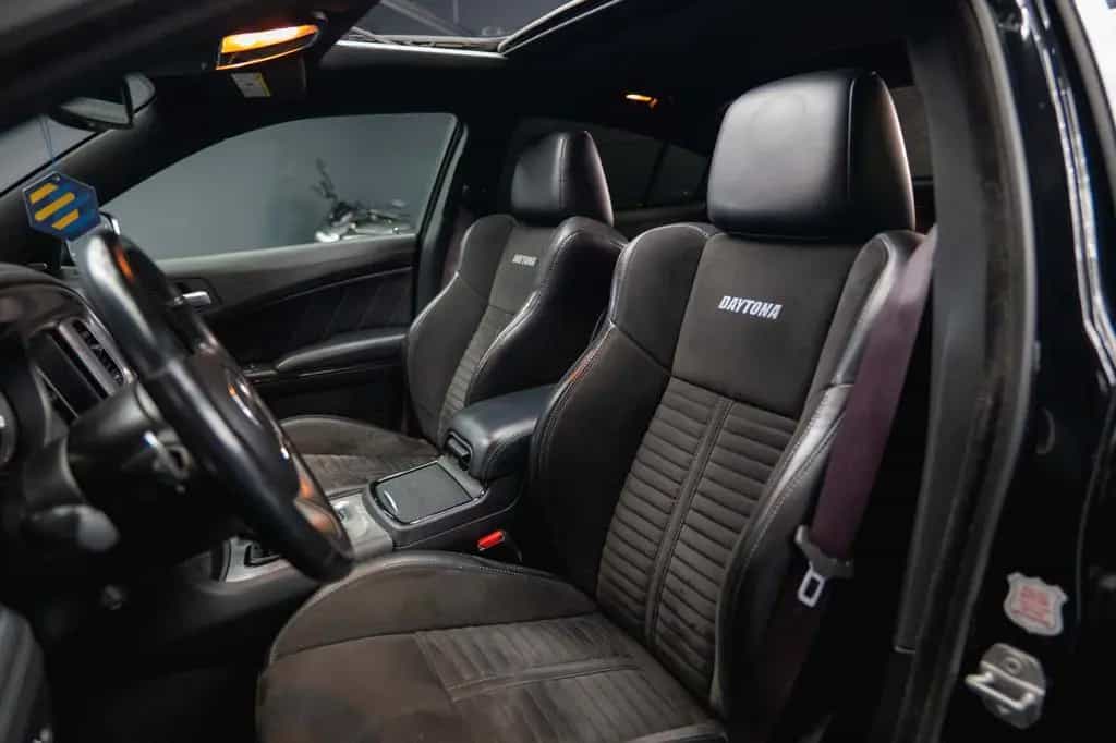 Dodge Charger 5.7 V8 HEMI R/T DAYTONA Performance 09/2022-photo-34