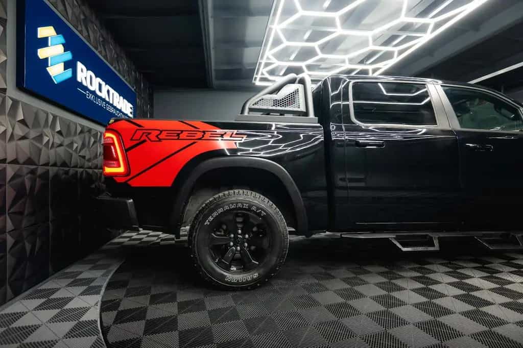 Dodge RAM 5.7 V8 HEMI 4x4 REBEL AXLE LOCK Airmatic LED 07/2021-photo-11