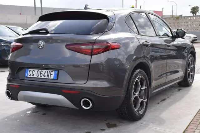 Alfa Romeo Stelvio ROMEO Stelvio 2.2 Turbodiesel 160 CV AT8 RW 10/2021-photo-3