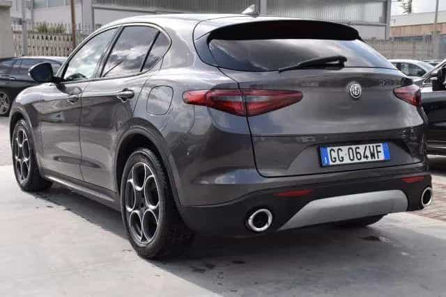 Alfa Romeo Stelvio ROMEO Stelvio 2.2 Turbodiesel 160 CV AT8 RW 10/2021-photo-5