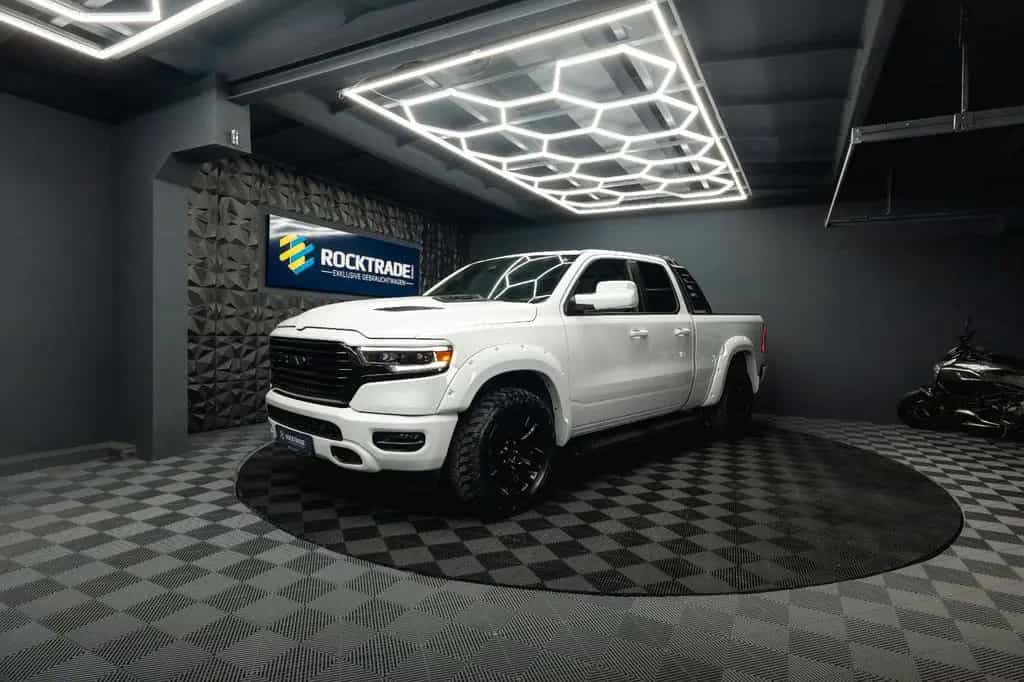 Dodge RAM 5.7 V8 HEMI 4x4 OFFROAD LONGBED Limited 19% 01/2024-photo-1