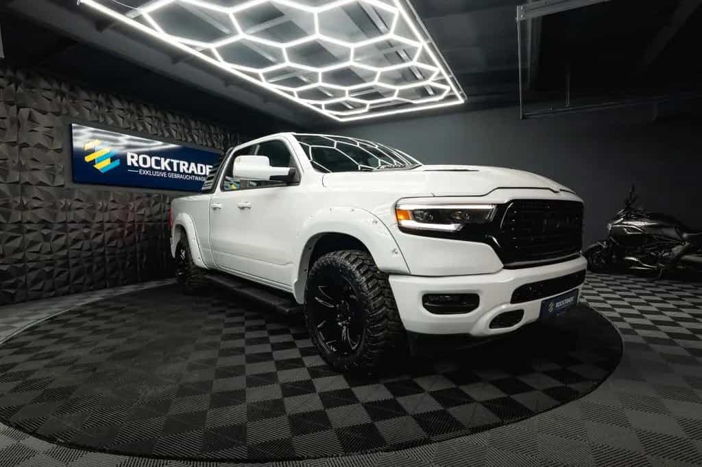 Dodge RAM 5.7 V8 HEMI 4x4 OFFROAD LONGBED Limited 19% 01/2024-photo-11