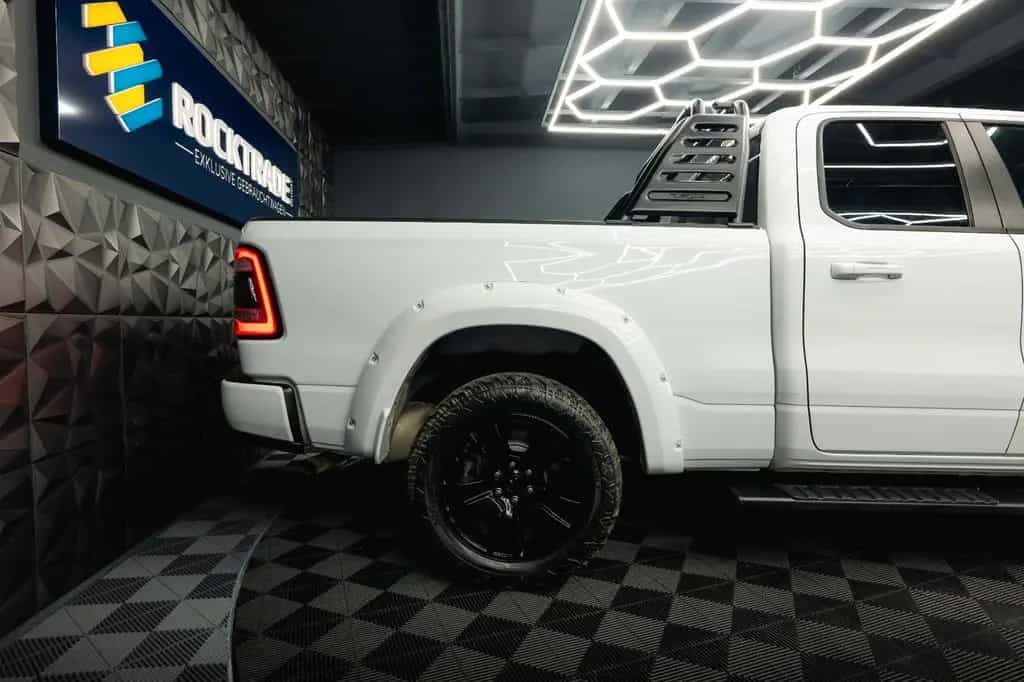 Dodge RAM 5.7 V8 HEMI 4x4 OFFROAD LONGBED Limited 19% 01/2024-photo-13
