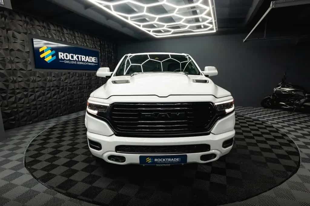 Dodge RAM 5.7 V8 HEMI 4x4 OFFROAD LONGBED Limited 19% 01/2024-photo-5