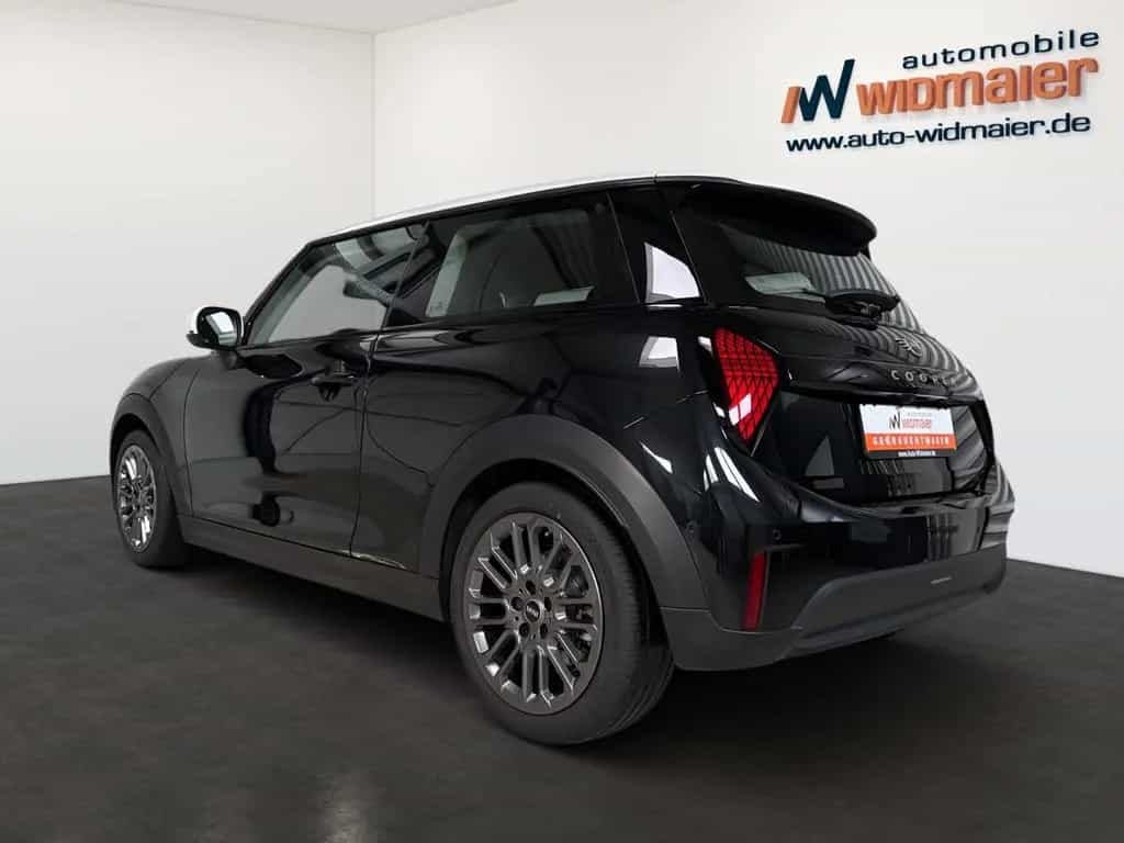 MINI Cooper C 1,5 Steptronic Classic Trim 07/2024-photo-4