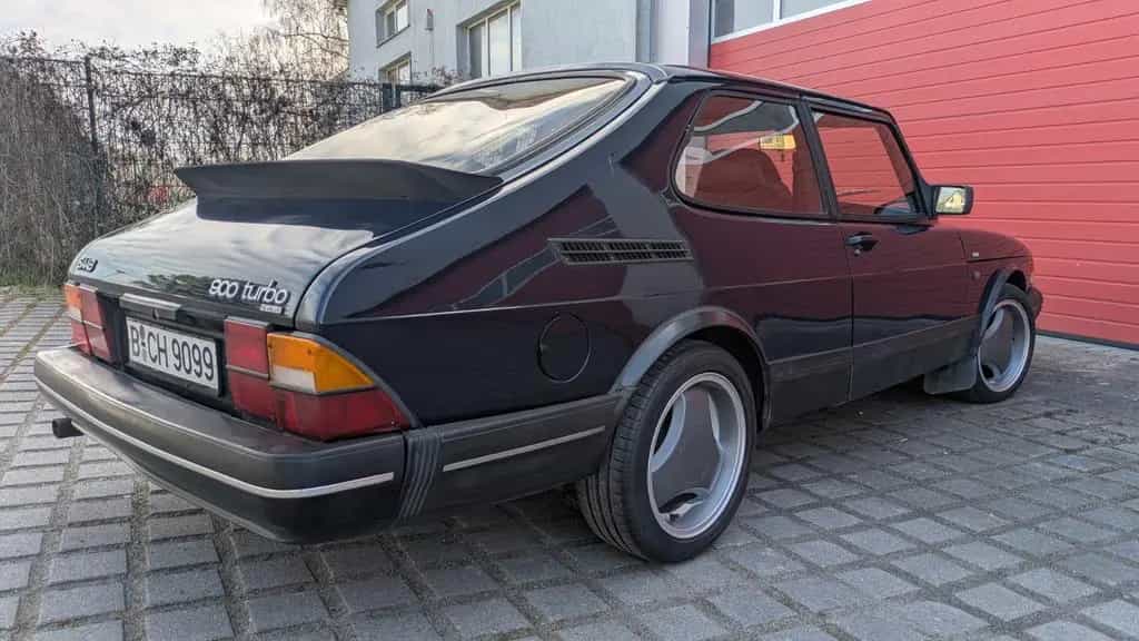 Saab 900 turbo 16 Coupe - Vollturbo, DIN Kennzeichen 03/1992-photo-1